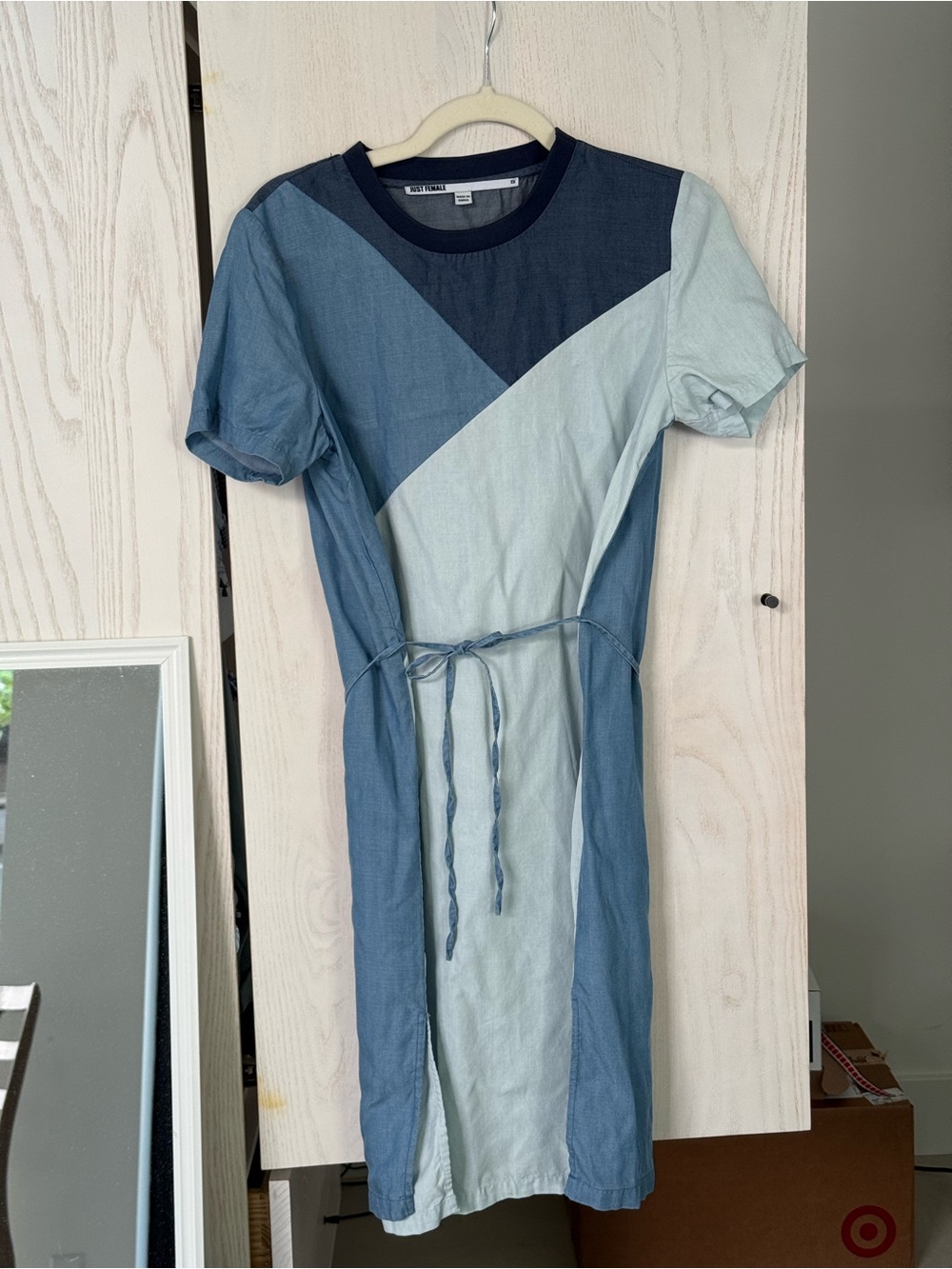Just Female Colorblock Blue Short-Sleeve Tie-Waist Dress
